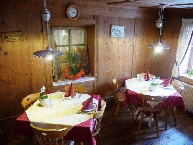 Berggasthaus Agritur Moserhof Брайес Екстериор снимка