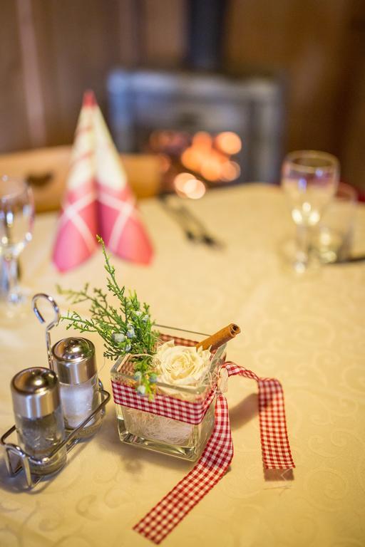 Berggasthaus Agritur Moserhof Брайес Екстериор снимка